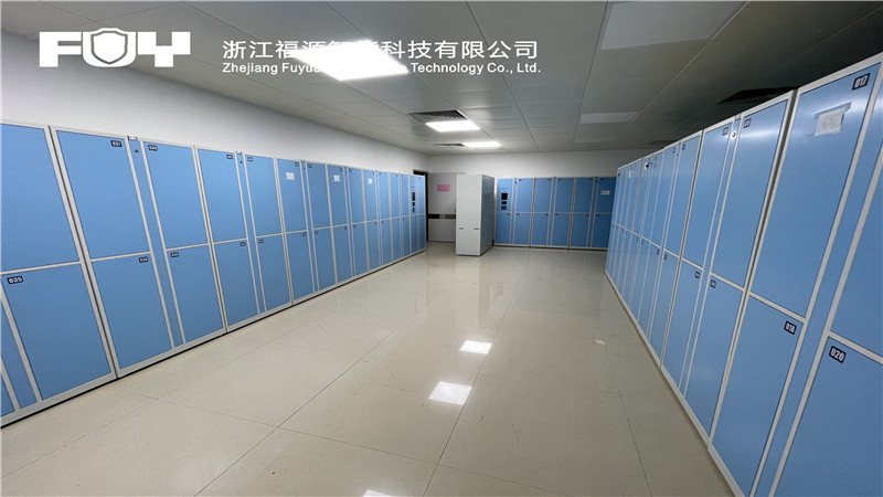 更衣柜 更衣柜